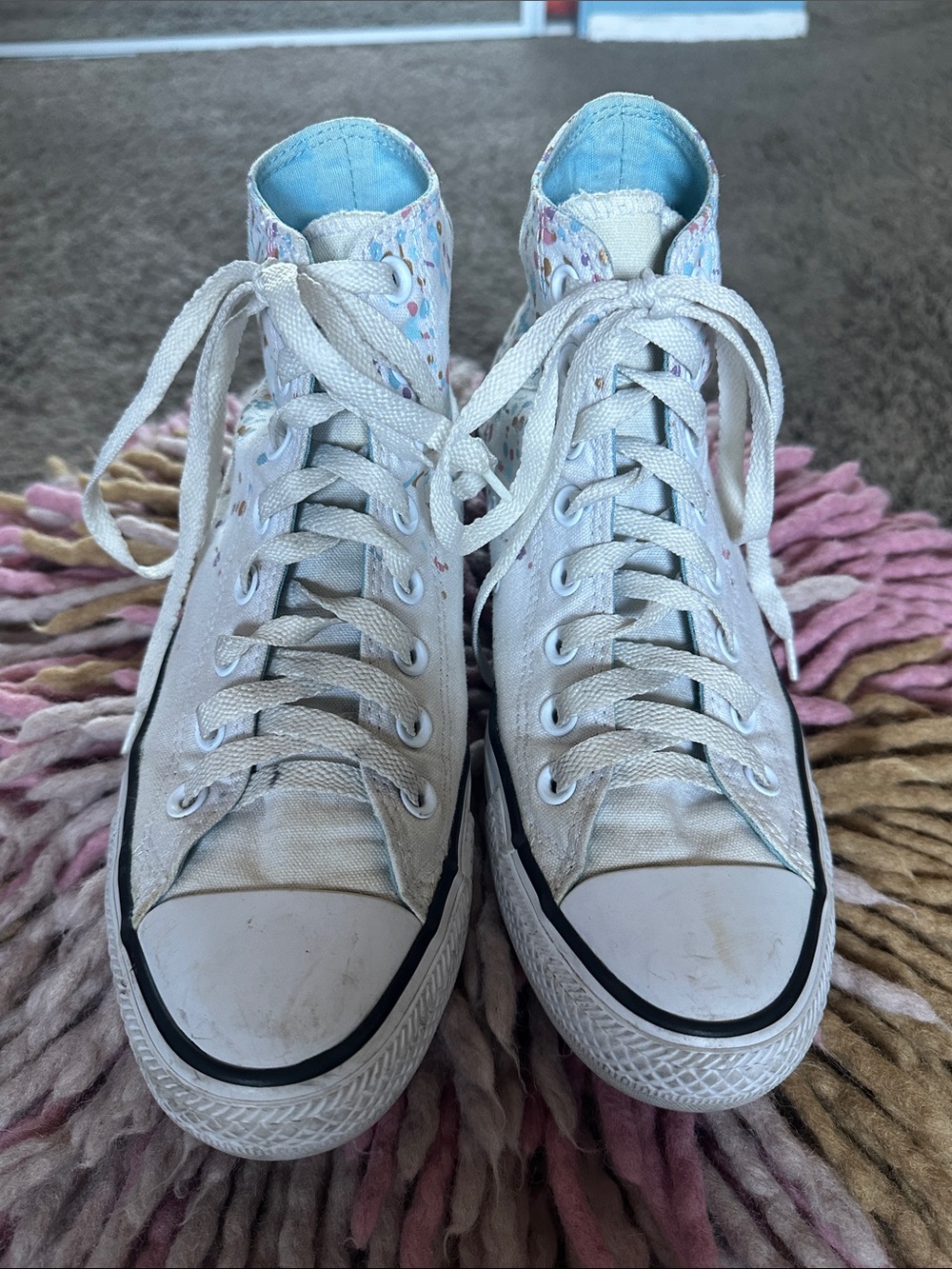 Converse - Picture 3 of 8